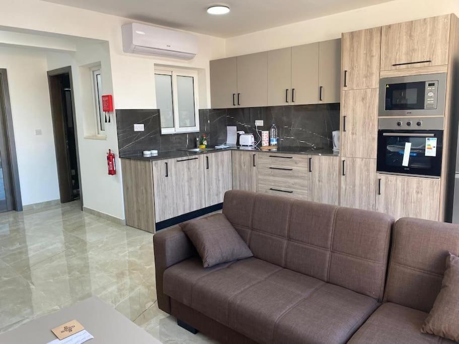New Penthouse * St. Paul's Bay